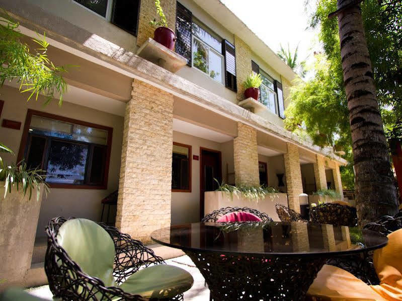 Bale Mi Hotel Balabag  Exterior photo